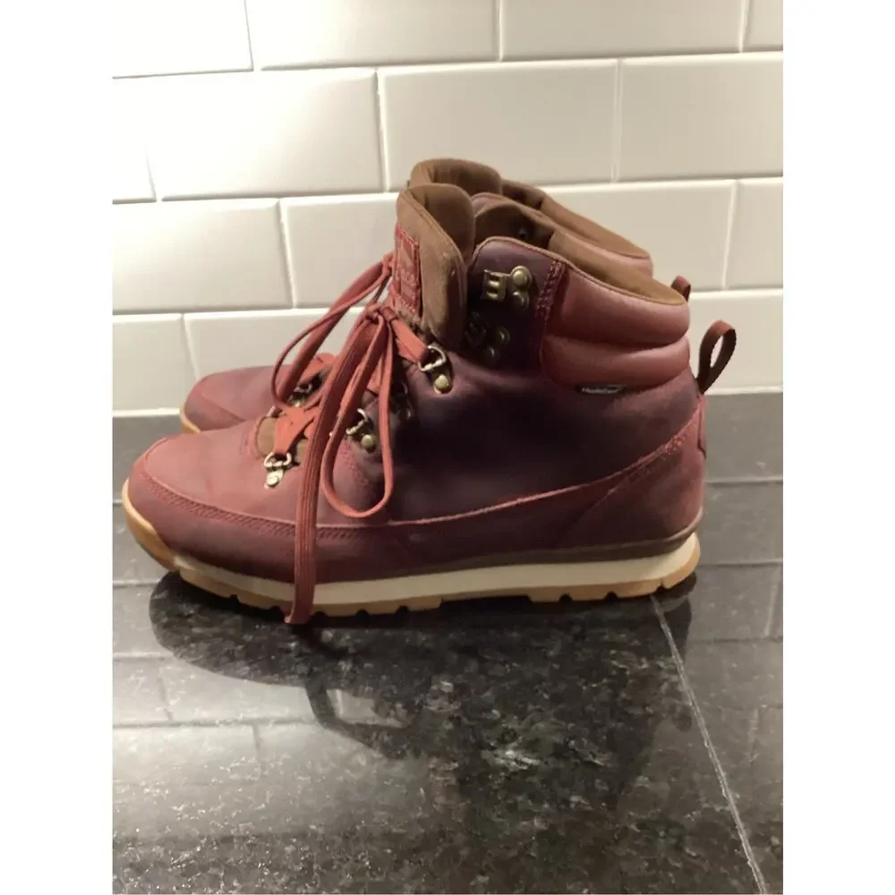 The North Face Back-To-Berkeley Redux Leather Waterproof Hiking Boots Men’s 9.5